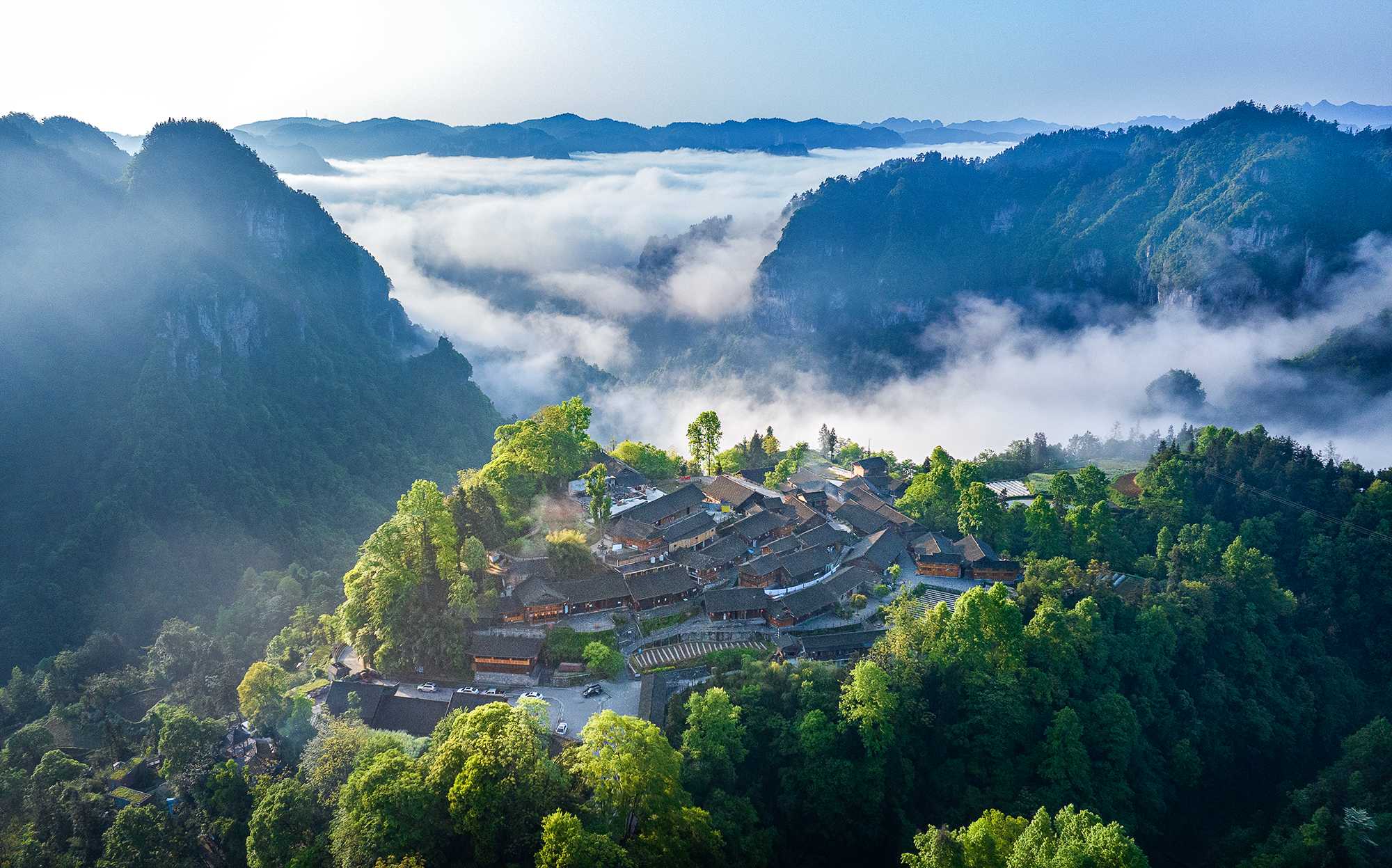 花垣县双龙镇十八洞村